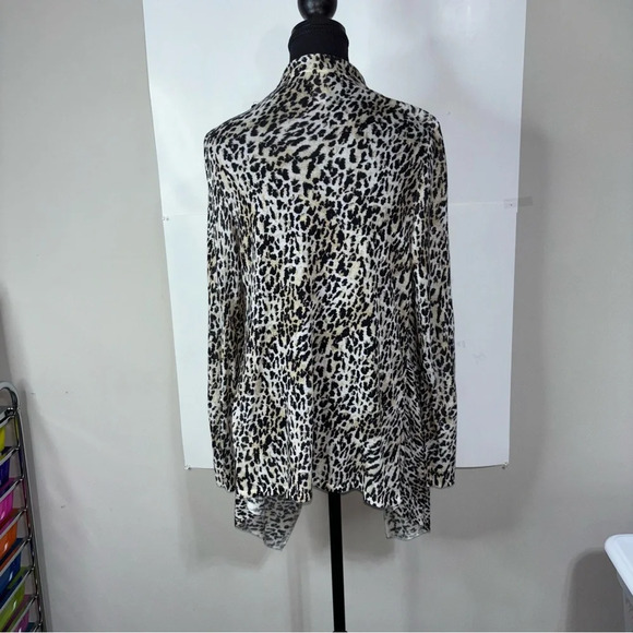 Chico’s Cardigan Women 0 XS Animal Print Open Front Waterfall Oversized Popular - Picture 4 of 10